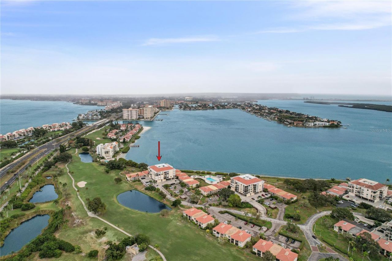 6104 Palma Del Mar Boulevard S, Unit 302, Saint Petersburg, FL 33715 Photo