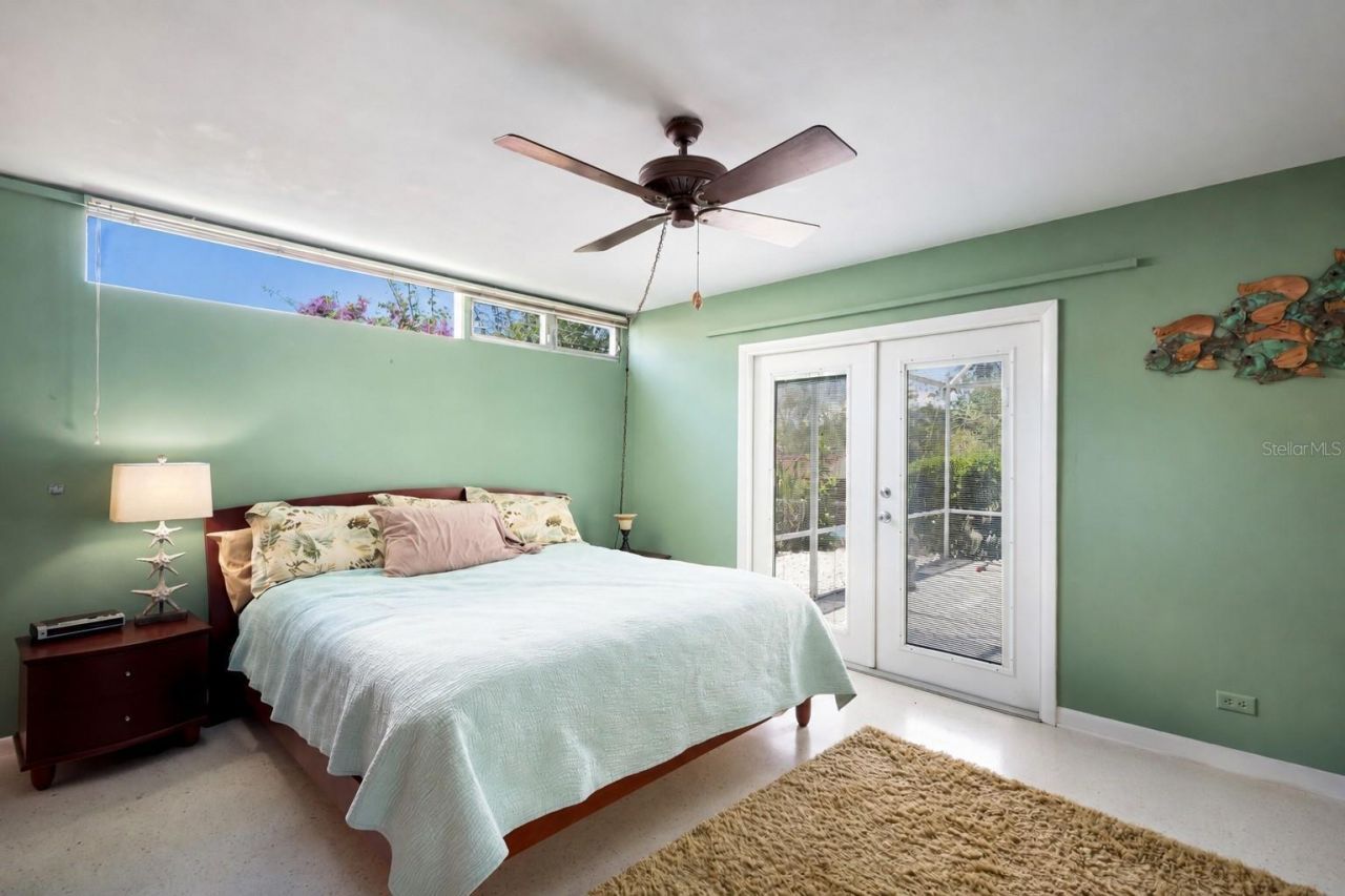 311 Magellan Drive, Sarasota, FL 34243 Photo