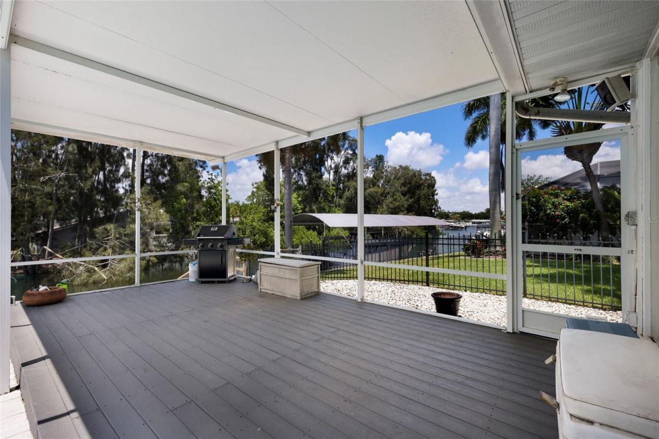 311 Magellan Drive, Sarasota, FL 34243 Photo