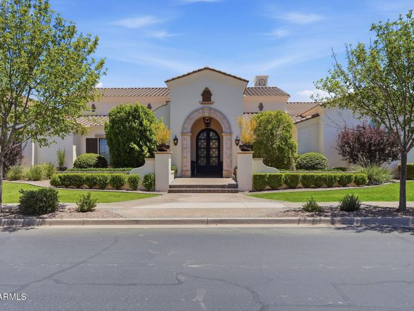 525 W HARMONY Place, Chandler, AZ 85248