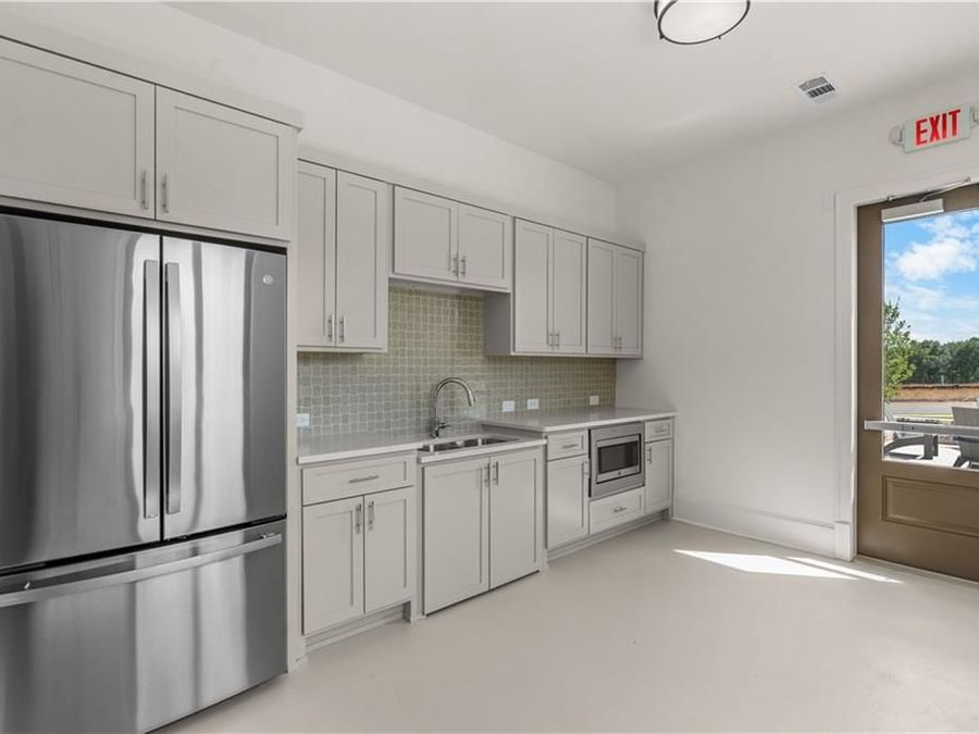 Property Image 77