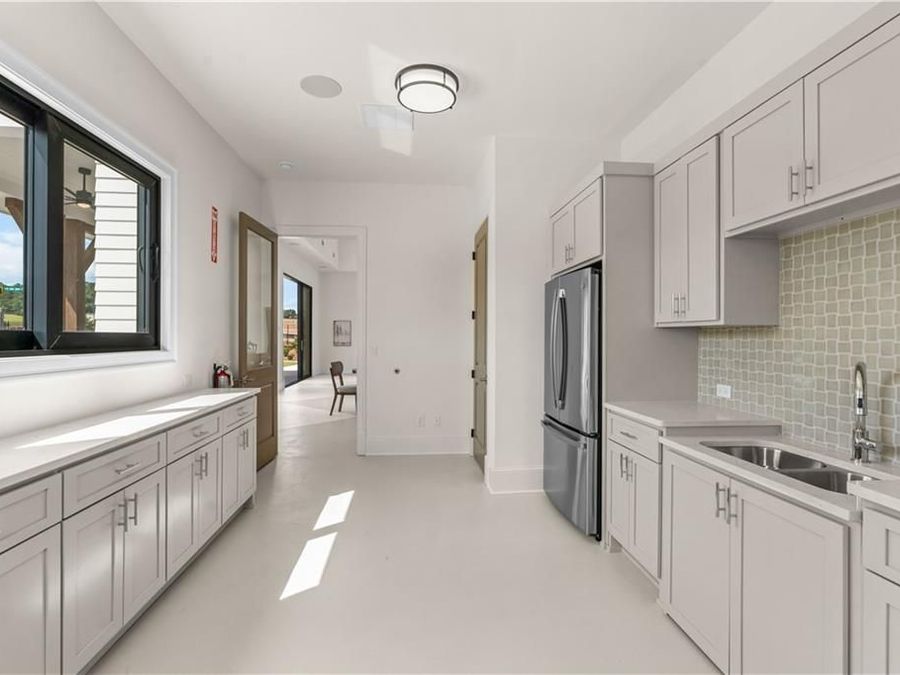 Property Image 78