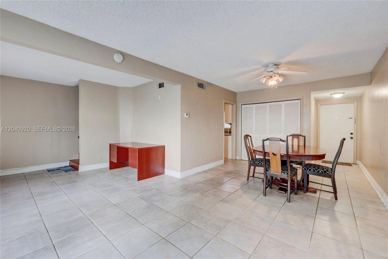 350 Sunshine Dr , Coconut Creek, FL 33066 Photo