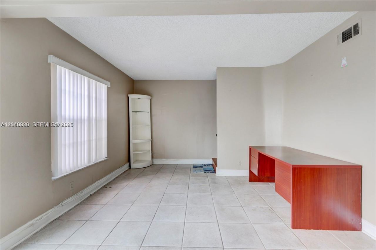 350 Sunshine Dr , Coconut Creek, FL 33066 Photo