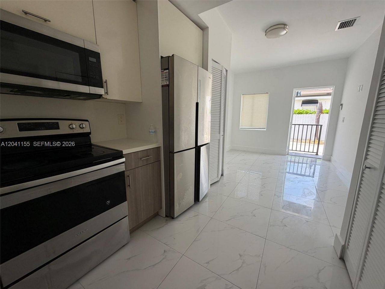 111 SW 11 Ave , Unit 5, Miami, FL 33130 Photo