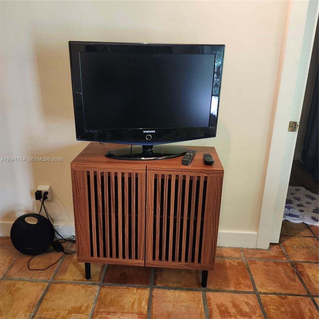 3940 Main, Unit COTTAGE, Miami, FL 33133 Photo