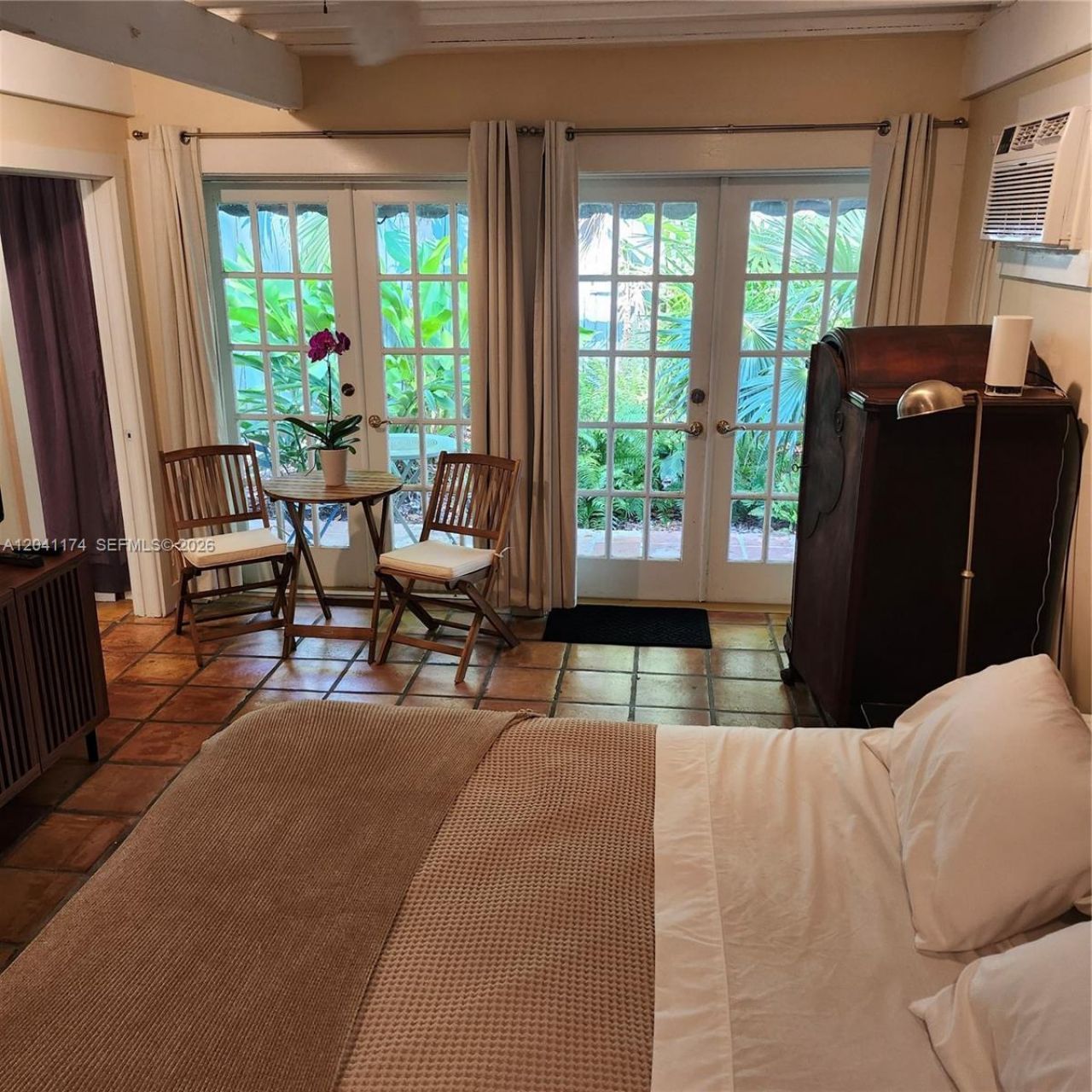3940 Main, Unit COTTAGE, Miami, FL 33133 Photo