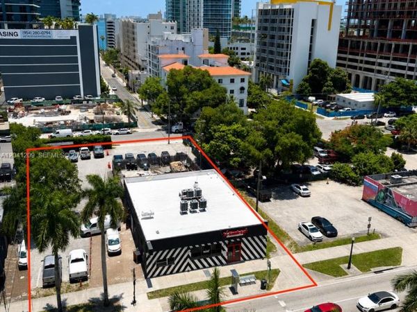 3023 Biscayne Blvd , Miami, FL 33137