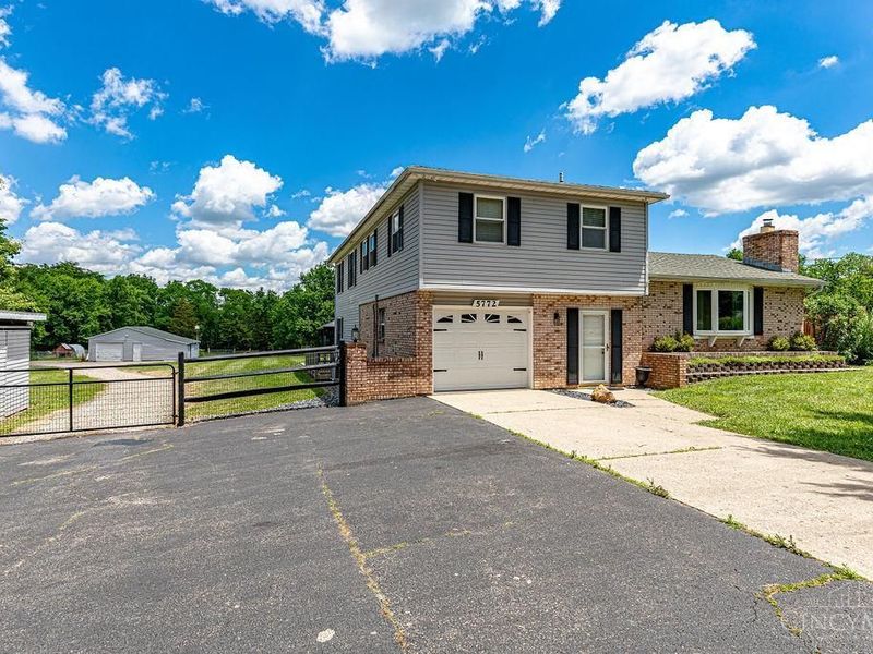 5772 Stillwell Beckett Road, Reily Township, OH 45056 Photo 3