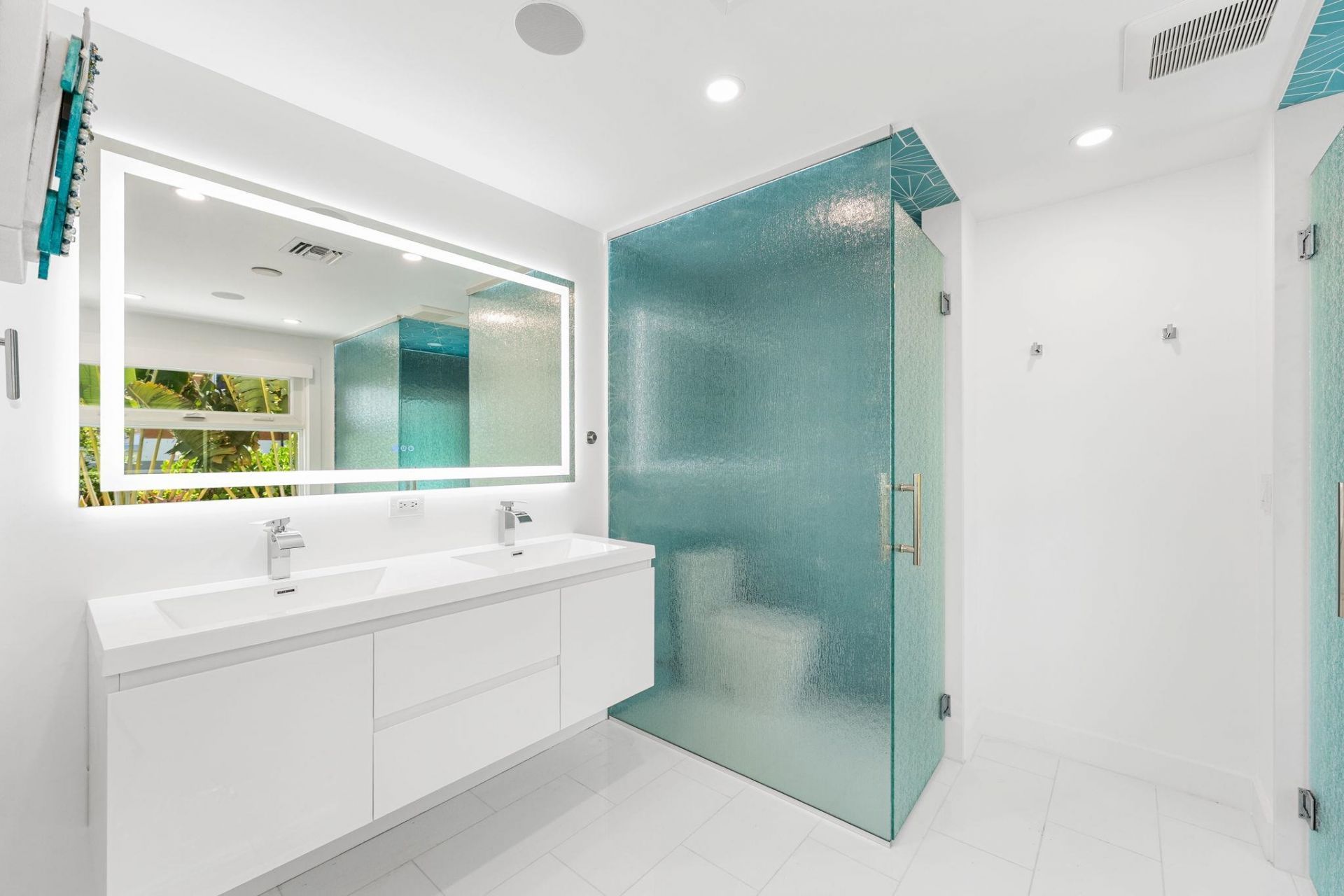 4577 Waters Edge Ln, Sanibel, FL 33957 Photo