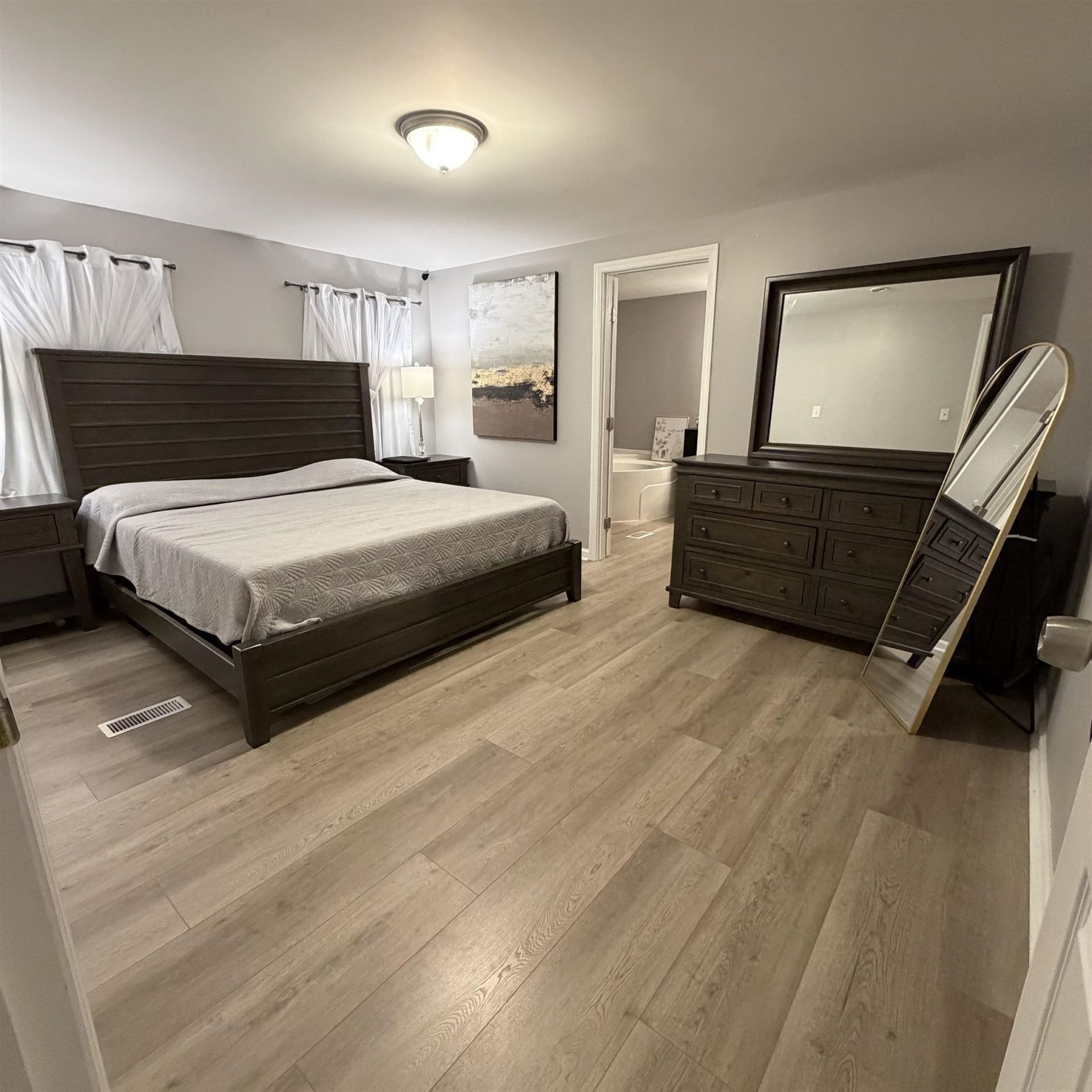 4660 Home Place Circle Photo 14