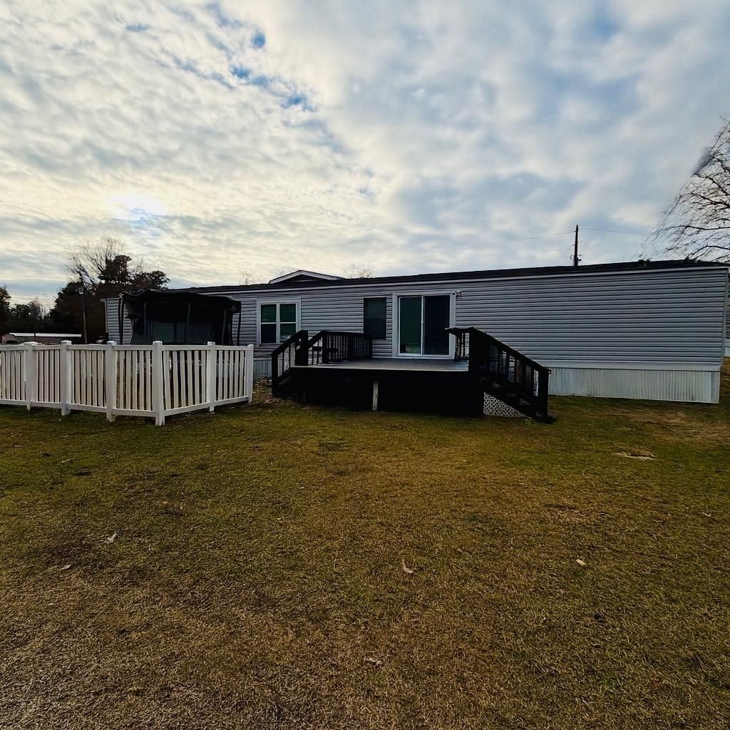 4660 Home Place Circle Photo 18
