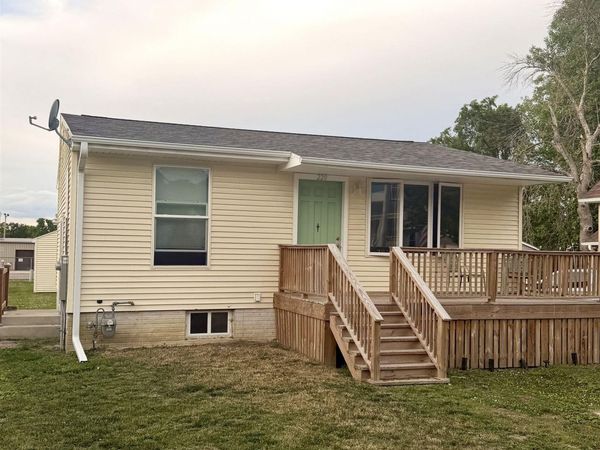 220 12th Street SE, Mason City, IA 50401