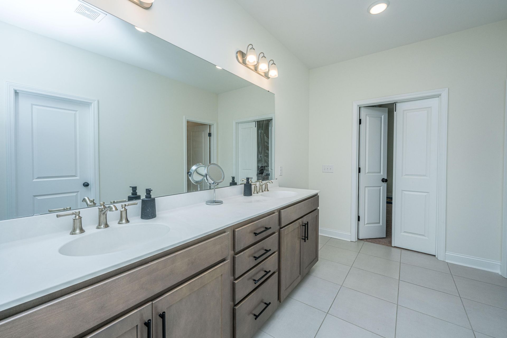 134 Darby Meadow Lane Photo 31