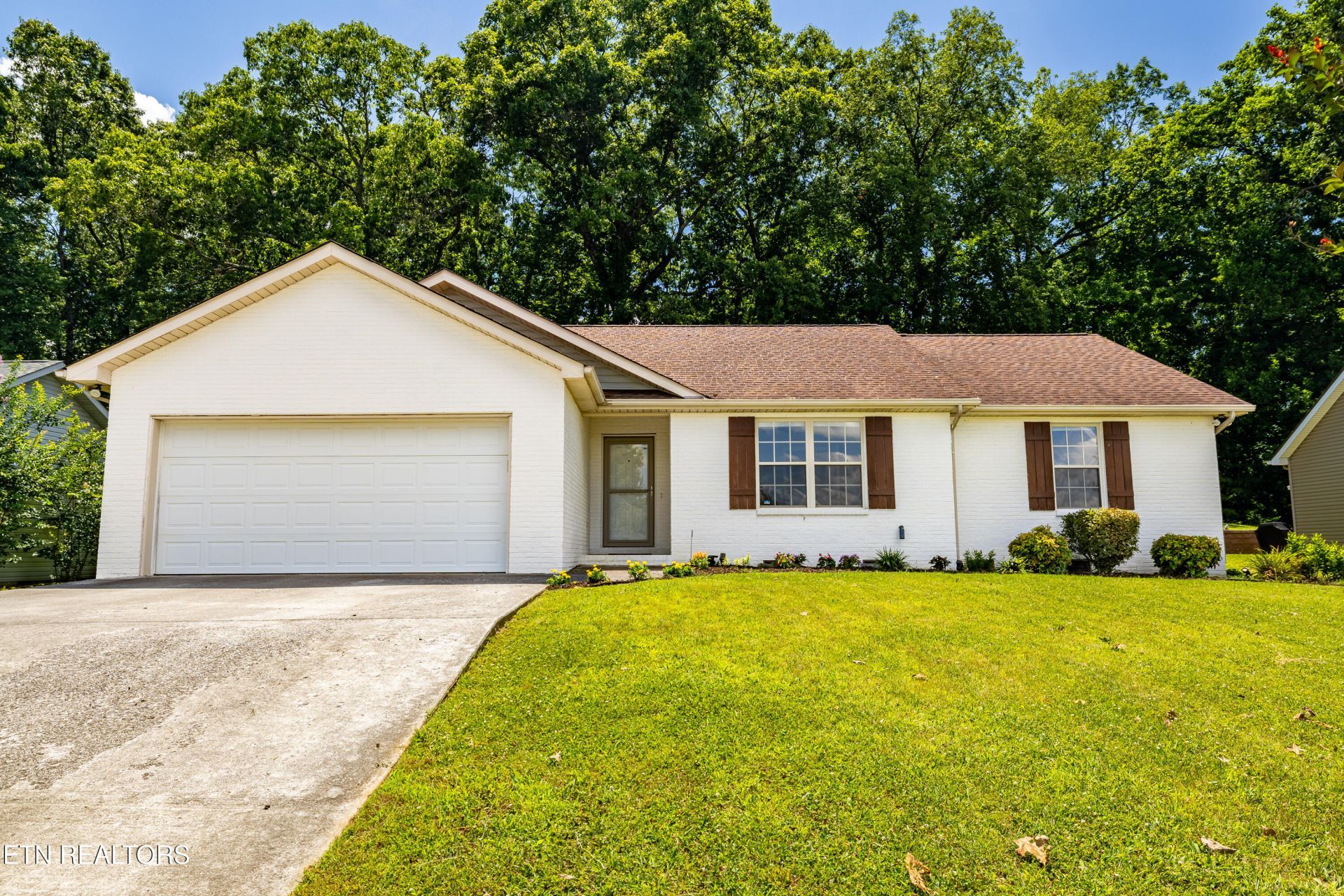 4078 Mountain Vista Rd, Knoxville, TN 37931 Main Photo
