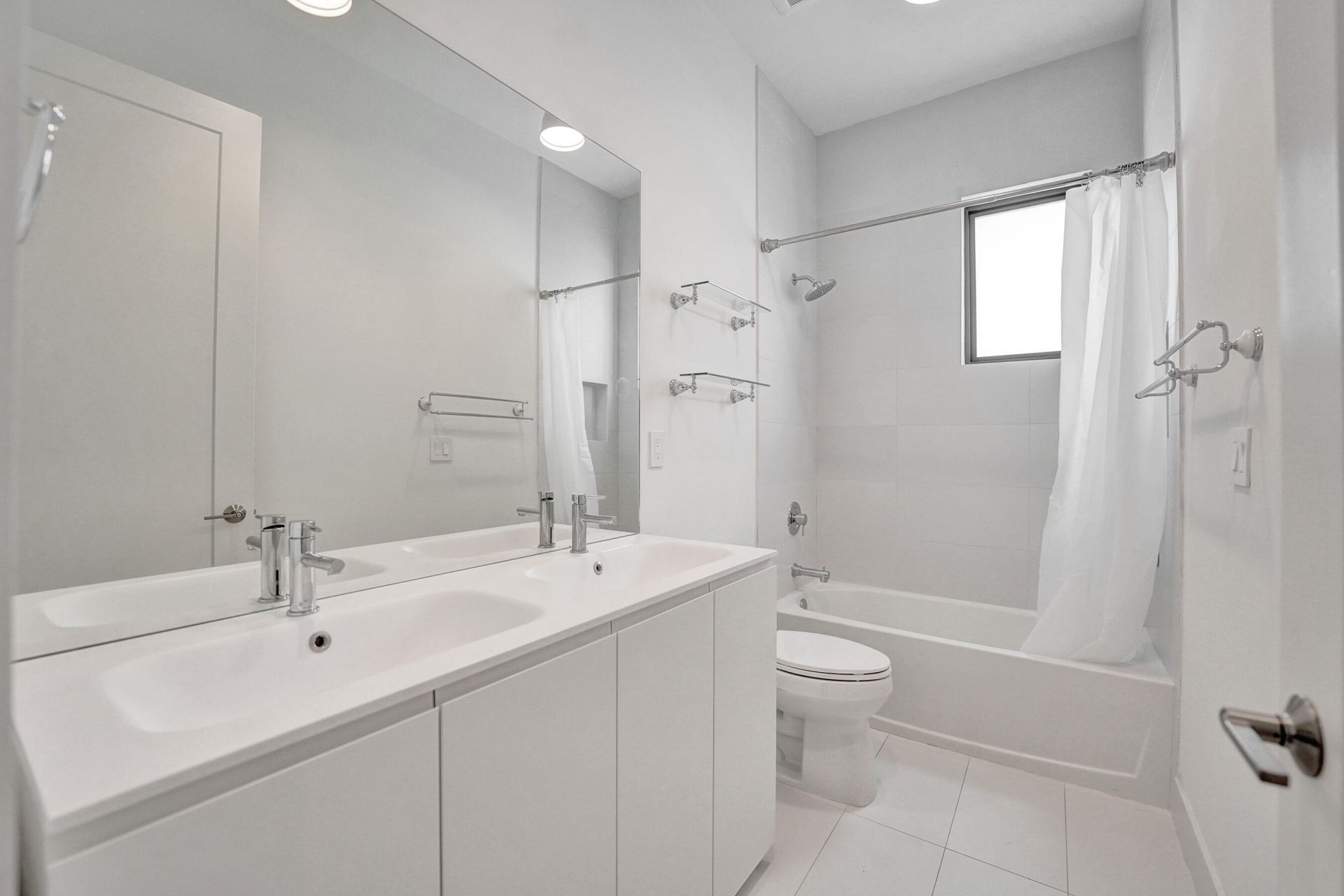 5939 Brookfield Circle W, Hollywood, FL 33312 Photo
