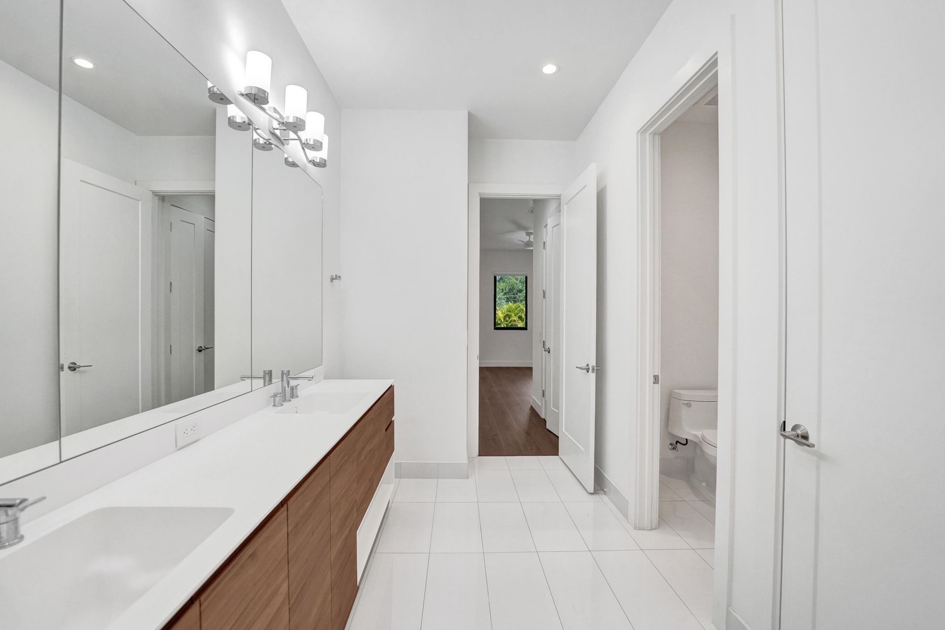 5939 Brookfield Circle W, Hollywood, FL 33312 Photo