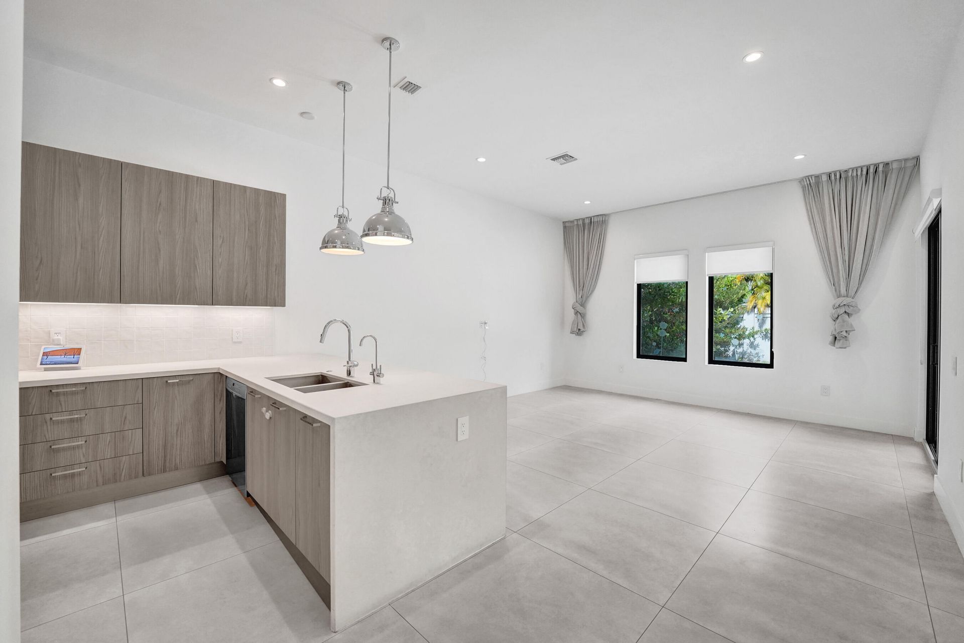 5939 Brookfield Circle W, Hollywood, FL 33312 Photo