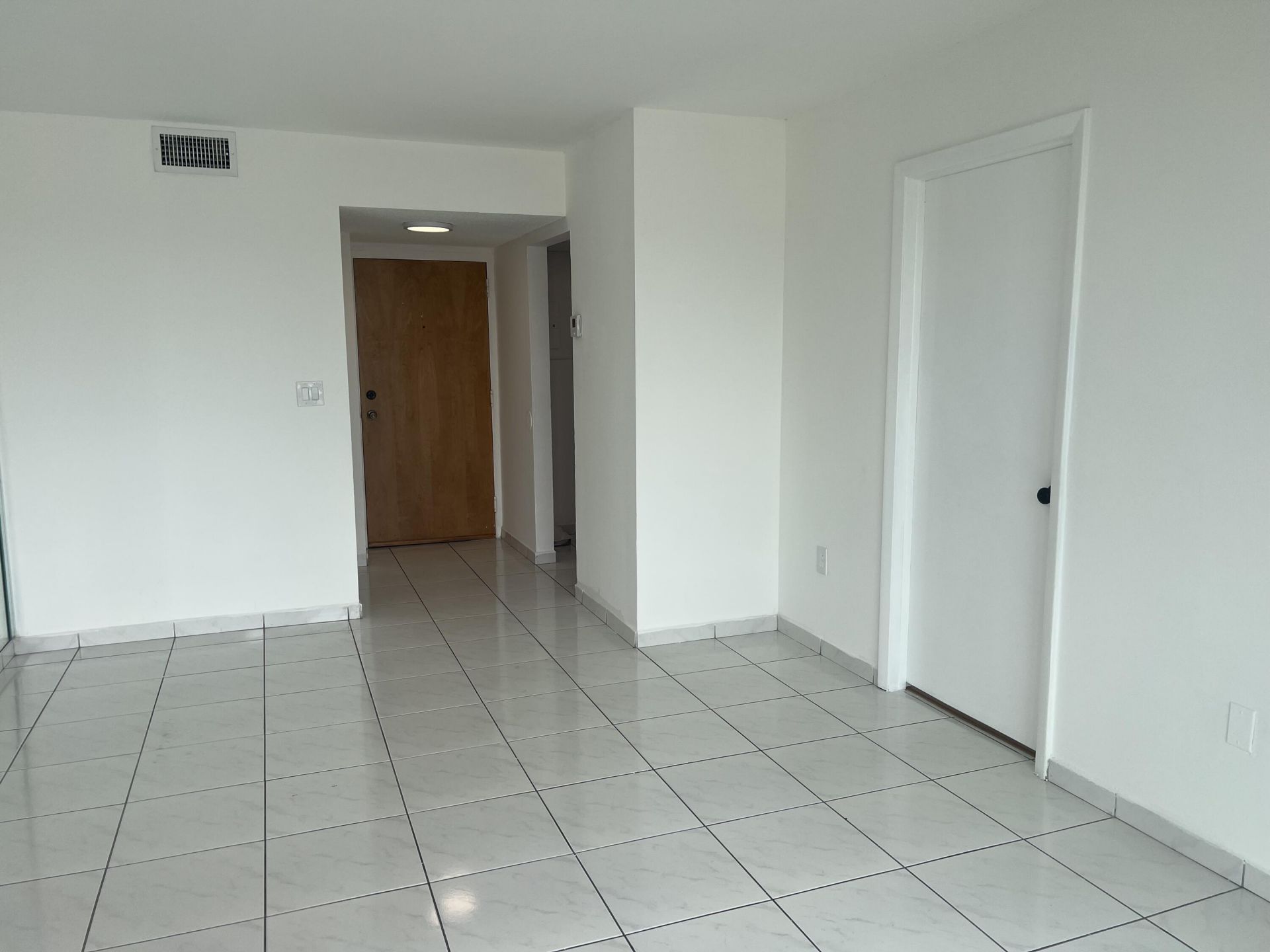 2055 SW 122nd, Unit 219, Miami, FL 33175 Photo