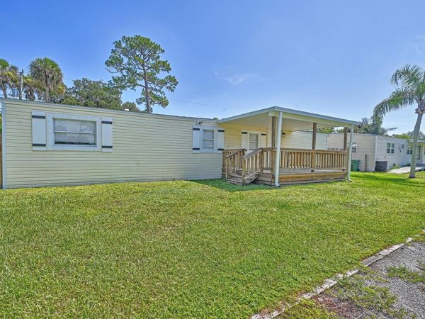 5204 Deanna Lane, Fort Pierce, FL 34946