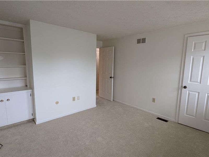 2633 S Kings Arms Circle, Centerville, OH 45440 Photo 16