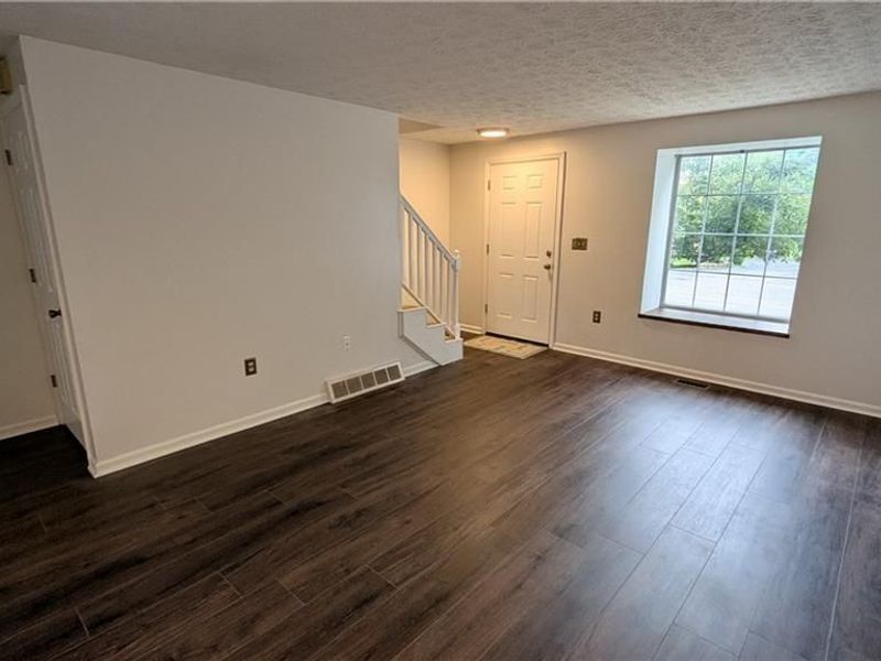 2633 S Kings Arms Circle, Centerville, OH 45440 Photo 4