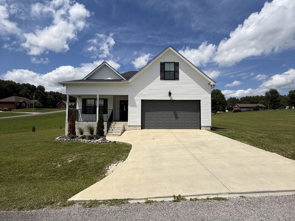 35 Monica St , McMinnville, TN 37110