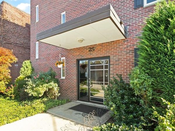 25 Homer, Unit 2-4, Cambridge, MA 02138