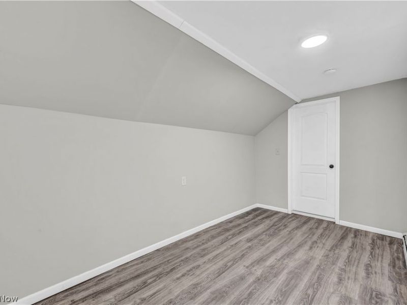 3010 Daisy Avenue, Unit Up, Cleveland, OH 44109 Photo 19