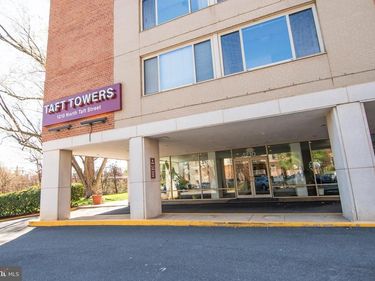 1210 N TAFT STREET, Unit 201, ARLINGTON, VA 22201