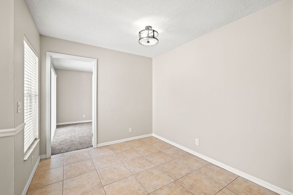 1542 N Lawnwood Circle, Unit 37D, Fort Pierce, FL 34950 Photo