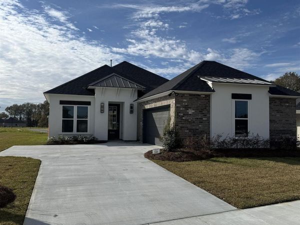 1516 Frankel Ave, Zachary, LA 70791