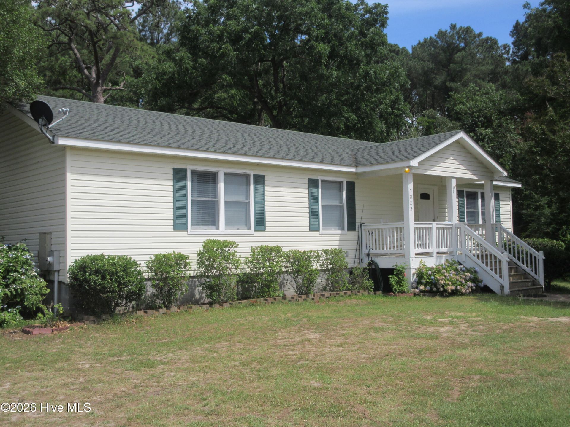 7323 Caratoke Highway, Jarvisburg, NC 27947 Main Photo