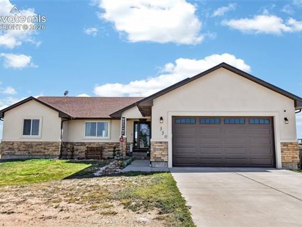 350 E Chadwick Drive, Pueblo West, CO 81007