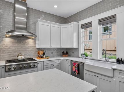5755 Nordend Way, Reno, NV 89511 Photo
