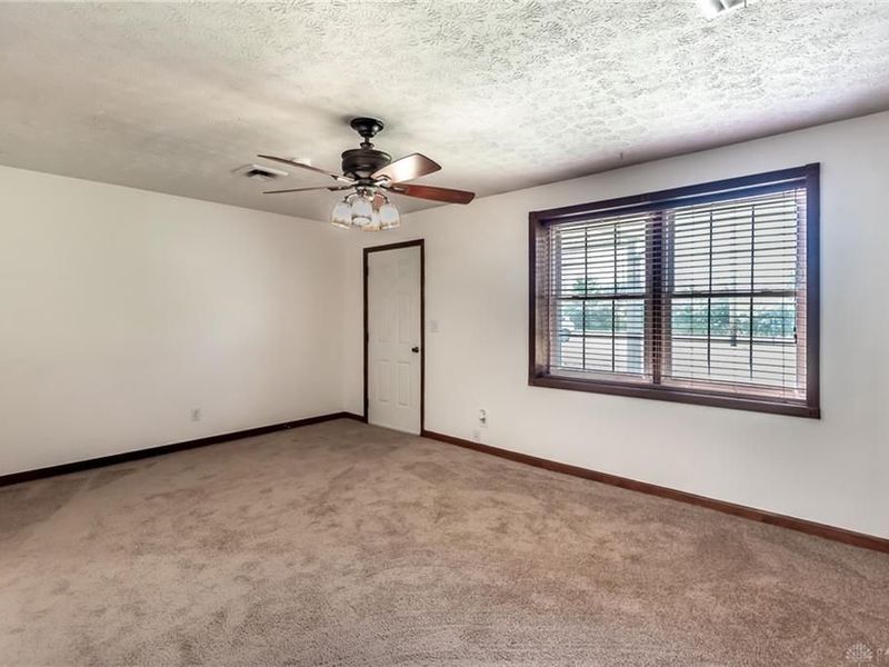 3730 Greentree Road, Turtlecreek Township, OH 45036 Photo 7