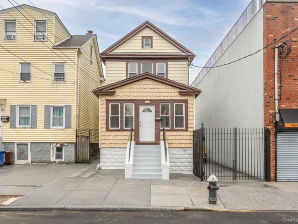1414 114th Street, College Point, NY 11356