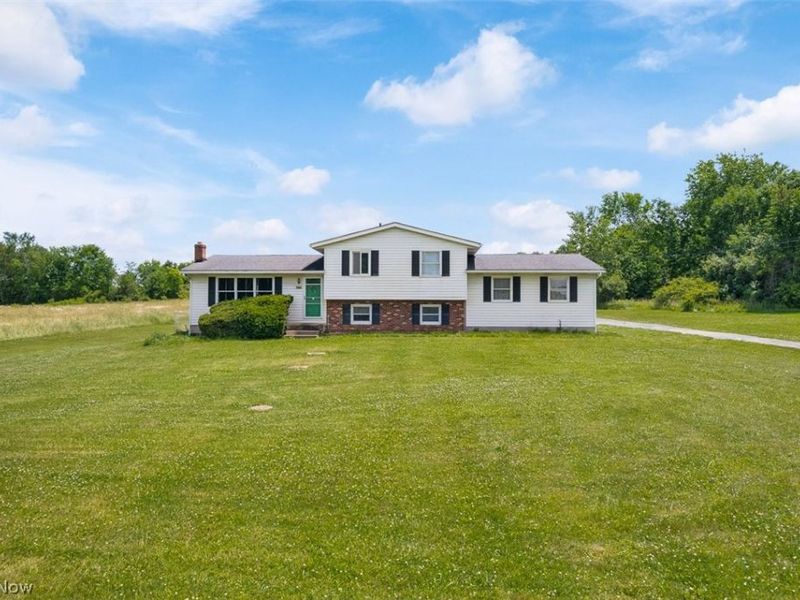 8448 State Route 43, Streetsboro, OH 44241 Photo 1