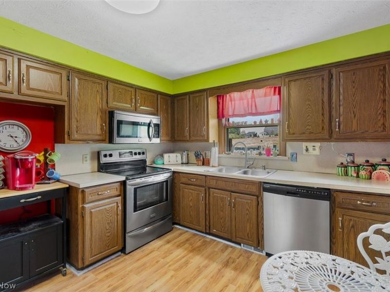 8448 State Route 43, Streetsboro, OH 44241 Photo 6