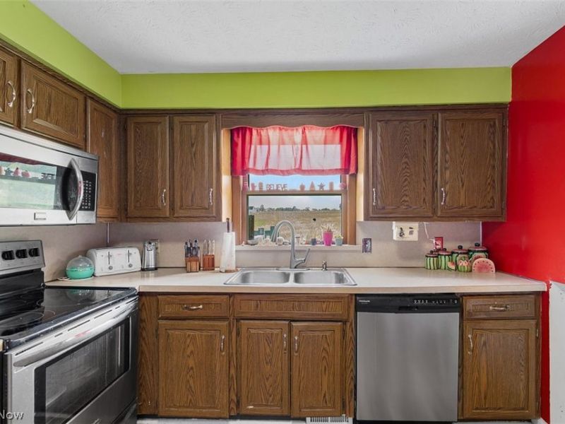 8448 State Route 43, Streetsboro, OH 44241 Photo 8