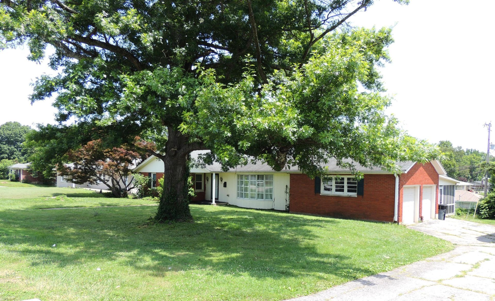 145 Seminole Trail, Frankfort, KY 40601 Main Photo