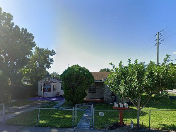 2490 NW 91st Street, Unit A,b,c, Miami, FL 33147