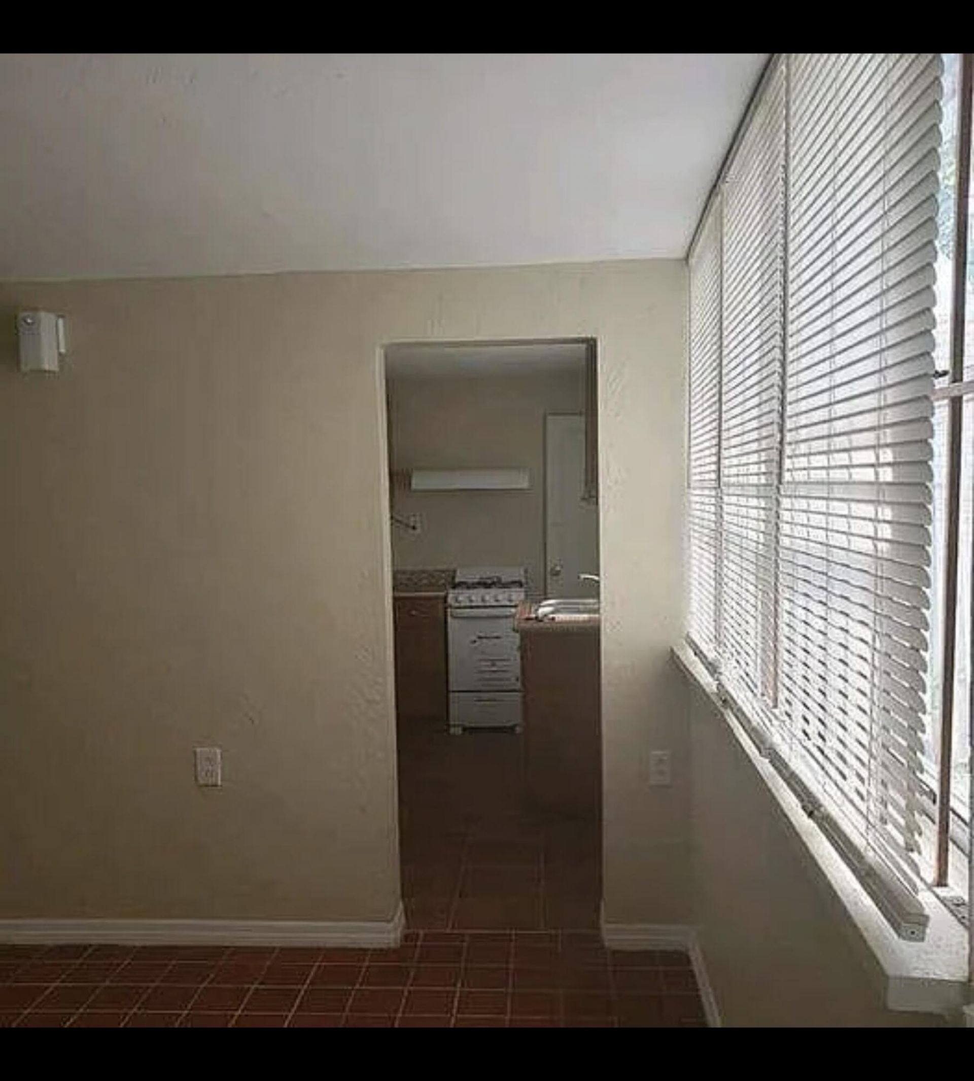 2490 NW 91st Street, Unit A,b,c, Miami, FL 33147 Photo