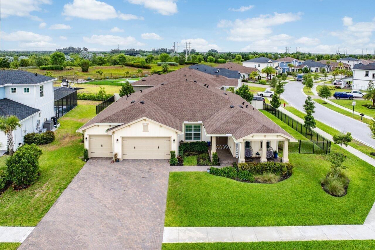 962 Castaway Court, The Acreage, FL 33470 Photo