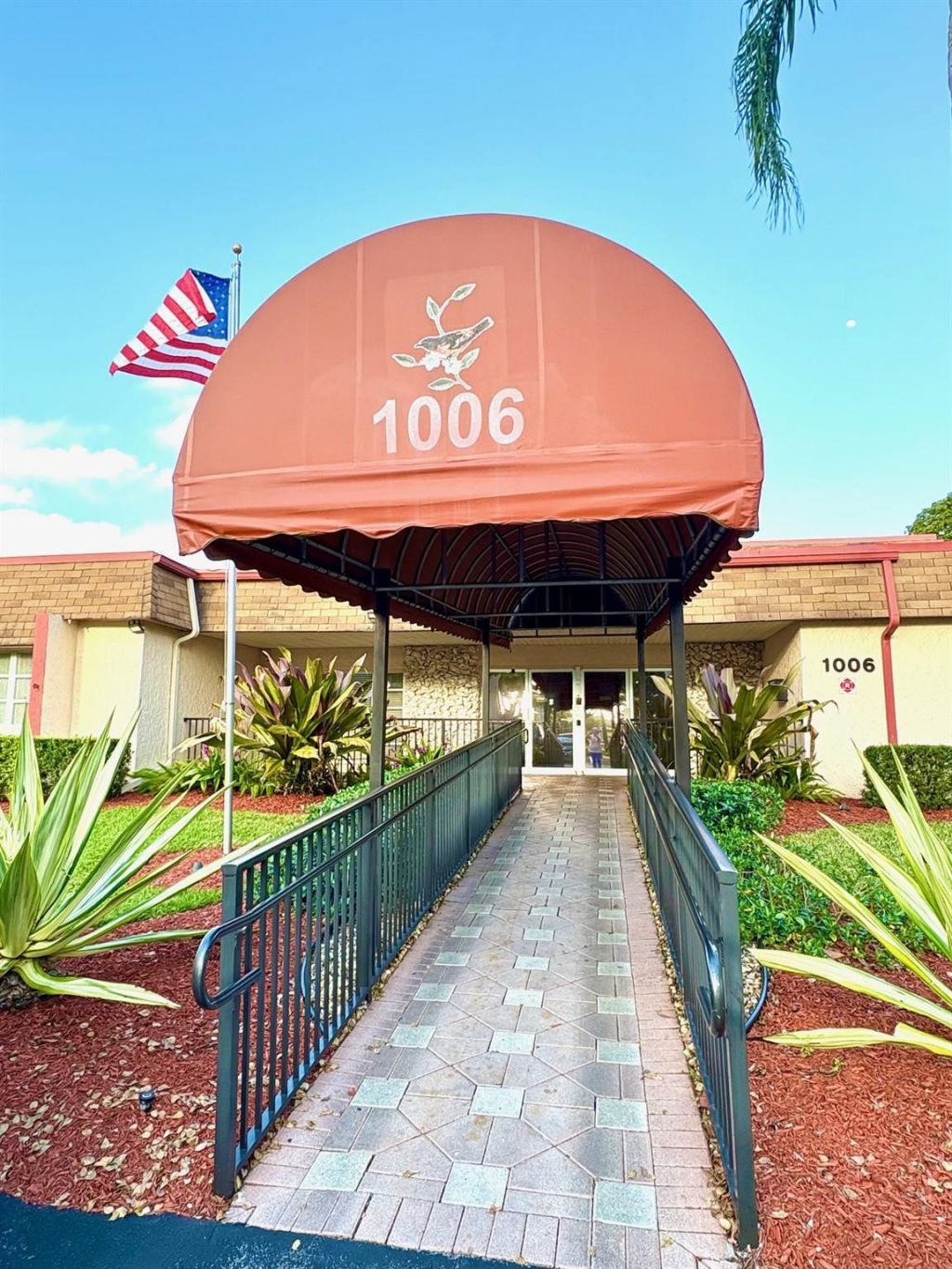1055 Country Club Drive, Unit 404, Margate, FL 33063 Photo