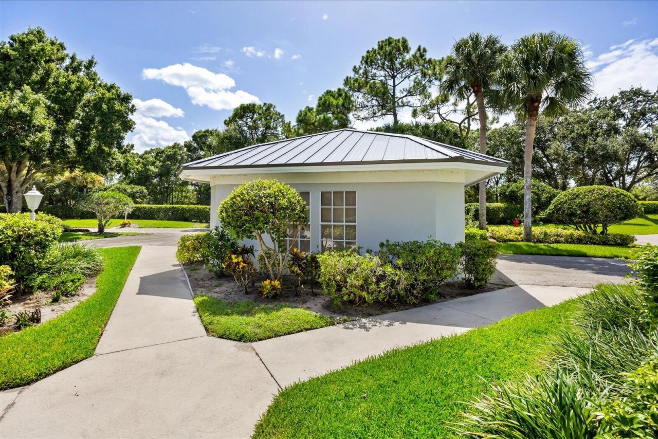 7362 Pine Creek Way, Port Saint Lucie, FL 34986 Photo