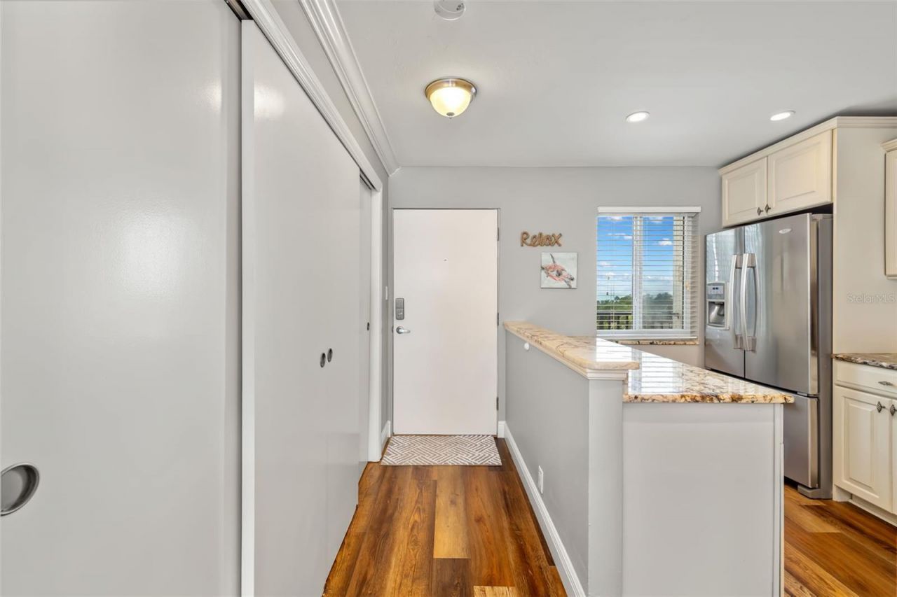 8911 Midnight Pass Road, Unit 409, Sarasota, FL 34242 Photo