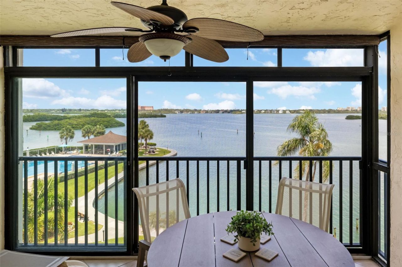8911 Midnight Pass Road, Unit 409, Sarasota, FL 34242 Photo