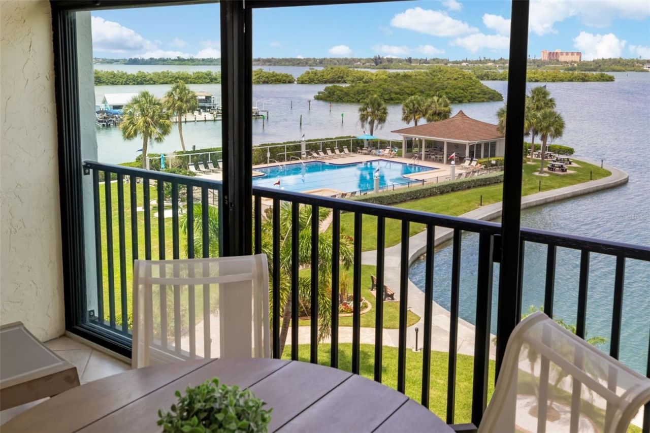 8911 Midnight Pass Road, Unit 409, Sarasota, FL 34242 Photo