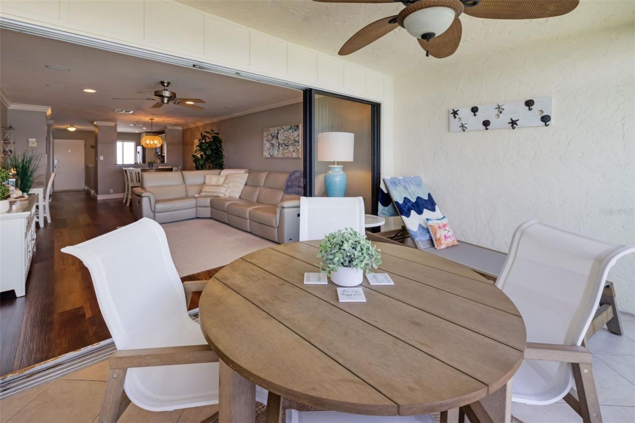 8911 Midnight Pass Road, Unit 409, Sarasota, FL 34242 Photo